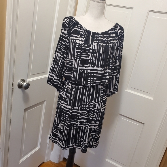 AB Studio Black & White Knit dress Size Medium - Picture 1 of 8